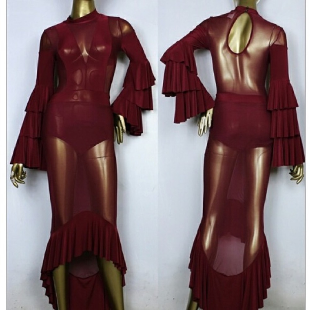 Clothing - Picture 5 of 6
